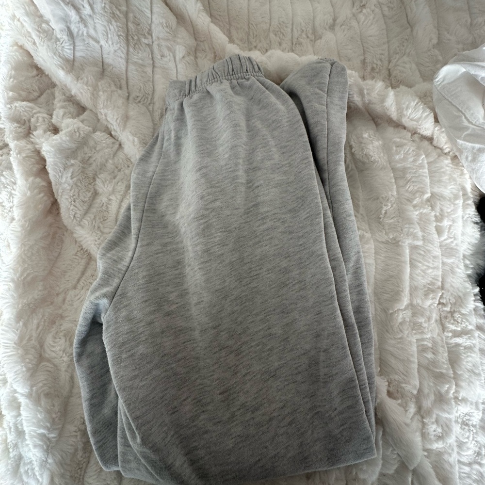 Women’s Garage Sweatpants